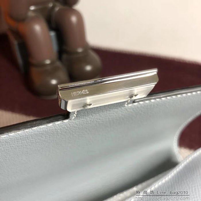 HERMES愛馬仕 空姐包 constance 亞麻藍 EPSOM 18cm 銀扣 蠟線縫製 單肩斜挎包  Ama1512